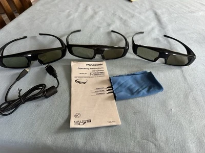 3 Panasonic 3D Full HD Glasses Active/RF Shutter Rechargeable TY-ER3D4MU - Image 1 of 4
