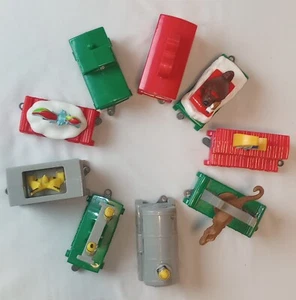 °VIDEO° NEUN AUTOS KONVOLUT McDonalds 2017 HOLIDAY EXPRESS Happy Meal Charakter Zug - Bild 1 von 14