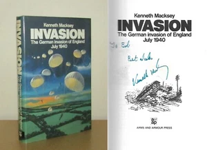 Kenneth Macksey - Invasion (Juli 1940) - signiert - 1st/1st (1980 First Ed DJ) - Bild 1 von 5