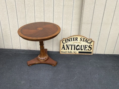 64569  Ethan Allen Townhouse  Pedestal Table Cover