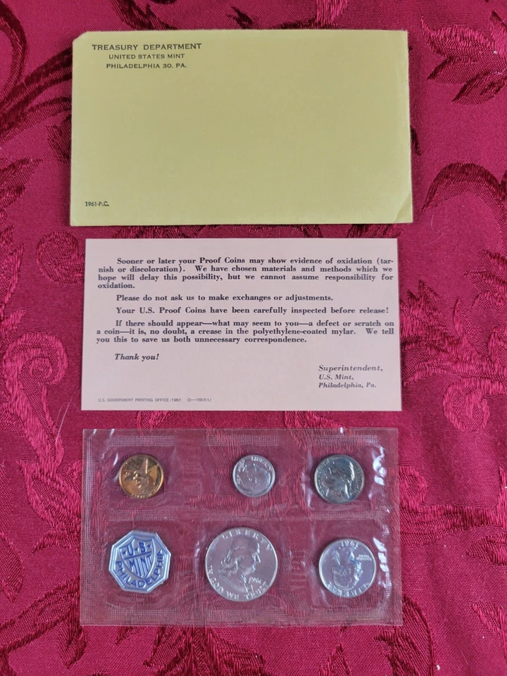 US Mint Set: Philadelphia (1961) all OGP, PROOF Strike, Token, Lots of Luster - Image 1 of 4