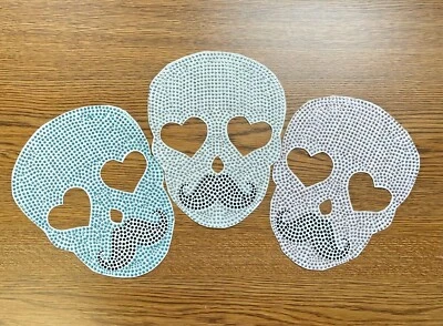 Lote de 2 piezas Calavera con Bigote Plata/Negro Estrás Plancha en Transferencia Hot Fix Hágalo Usted Mismo Foto 1 de 2