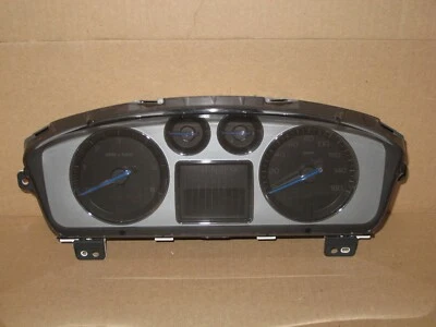 2008 08 Cadillac Escalade / ESV / EXT Speedometer Cluster 31K Foto 1 de 4