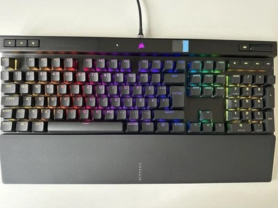 Corsair K70 RGB Pro Mechanische Gaming Tastatur Cherry MX Red 8000Hz QWERTZ - Bild 1 von 4
