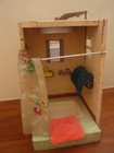 Bloc de douche ancien avec réserve d