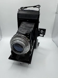 Cámara de fotógrafo vintage Zeiss Ikon Ercona plegable con lente Novar Anastigmat - Imagen 1 de 8