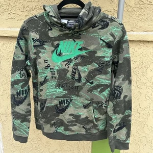 Nike Camo Green Pullover Youth Size XL Cotton Blend Long Sleeve - Picture 1 of 7