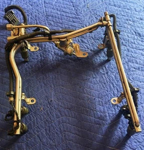 1989-1993 Cadillac DeVille Fuel Rail/Injectors/Regulator/Wiring Harness  - Picture 1 of 2