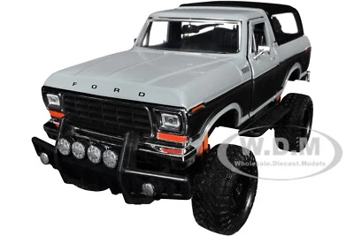 1978 FORD BRONCO CUSTOM GRAY & BLACK "OFF ROAD" 1/24 DIECAST BY MOTORMAX 79148 - Image 1 of 4