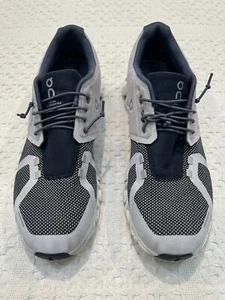 ON Cloud 5 Running Shoe Size W10 Women's 10 Gray - Picture 1 of 9