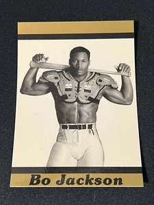 Bo KNOWS B&W Baseball Football Bo Jackson KC Royals / Los Angeles Raiders RARE! - Picture 1 of 2