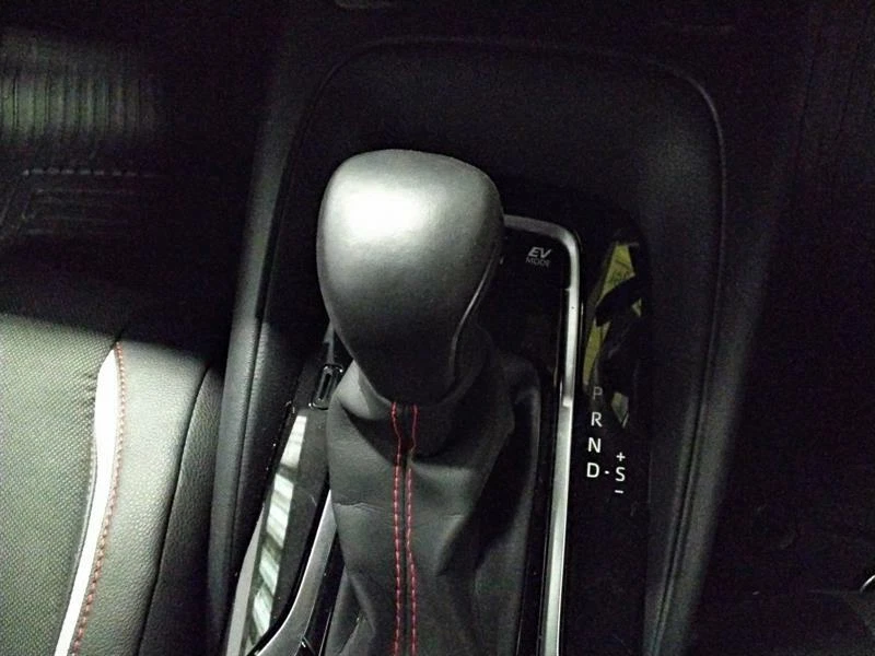 Caja de cambios Toyota Corolla MK12 2019 en 1987 gasolina/eléctrico CVT y - 11815349 Foto 1 de 1