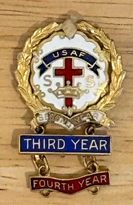 PIN CRUZ Y CORONA SISTEMA PEQUEÑO LEVADURAS FUERZA AÉREA DE ESTADOS UNIDOS DE COLECCIÓN - Imagen 1 de 5