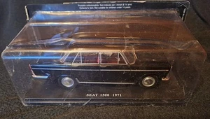 Altaya? 1:24 SEAT 1500 1971 -schwarz- - Foto 1 di 5