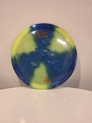 Discraft BIG Z Cicada 173-174g Yellow And Blue Factory Dye - Image 1 of 3