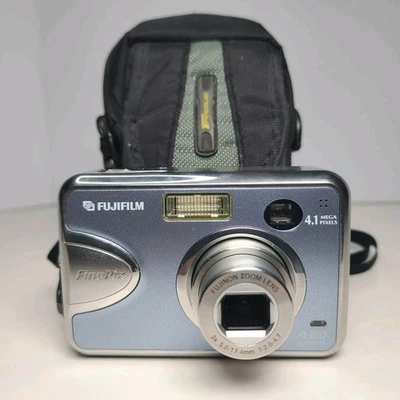 Fujifilm FinePix A360 4.1MP Compact Digital Camera Silver Tested With Case - Image 1 of 4