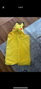 Super Soft Pokemon Pikachu 30” x 50” Hooded Throw Kids - Picture 1 of 4