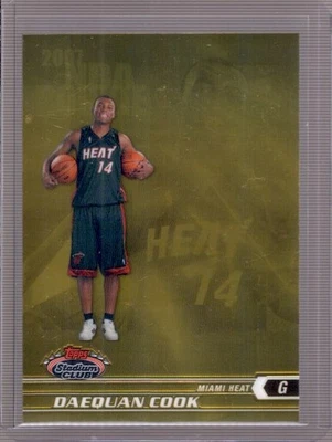 Daequan Cook 2007-08 Topps Stadium Club cromo #121 refractor dorado RC #22/99 Foto 1 de 2