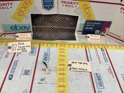 06-09 FORD FUSION INTERIOR OVERHEAD DOME LIGHT LAMP WIRE PLUG CONNECTOR CLIP oem - Image 1 of 4