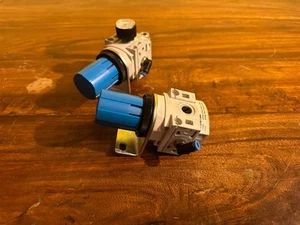 Festo 539681 Regolatore di pressione LR-1/8-DB-7-MINI - Foto 1 di 2