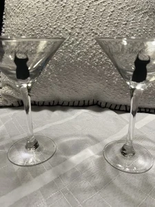 Martini Gläser 2er Set. Kleines schwarzes Kleid Design - Bild 1 von 4