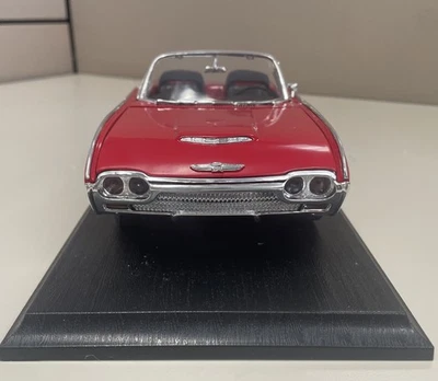 Anson 30334 1963 Ford Thunderbird Convertible Diecast Model Car 1/18 Scale - Image 1 of 4
