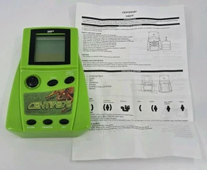 Centipede Arcade gioco elettronico portatile radio d'epoca baracca MGA - Foto 1 di 2