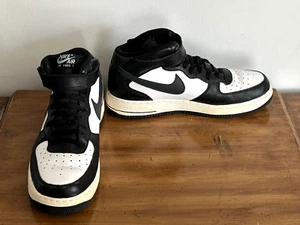 Nike Air Force 1 Mid 07 Sneakers Black and White Leather 315123-016 2011 Size 12 - Picture 1 of 24