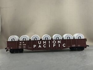 Athearn - Union Pacific - 50' Gondola w/Load + Wgt # 31216