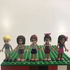Lego Friends Mini-figures Lot..Emma Stephanie Mia Olivia Stephanie - Picture 1 of 2