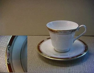 Royal Doulton - Sandon - Tea Cup / Saucer - Picture 1 of 1