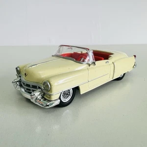 Del Prado 1:43 Scale 1953 Cadillac Eldorado Diecast Car Model In Cream - Picture 1 of 3
