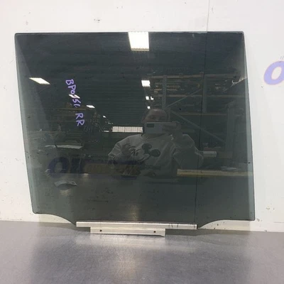 11 2011 TOYOTA LAND CRUISER DOOR WINDOW GLASS REAR RIGHT PASSENGER  - Изображение 1 из 4