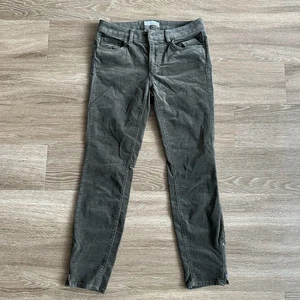 Pantalones de pana ajustados con curvas Ann Taylor Loft para mujer 26/2 verdes informales trabajo - Imagen 1 de 16