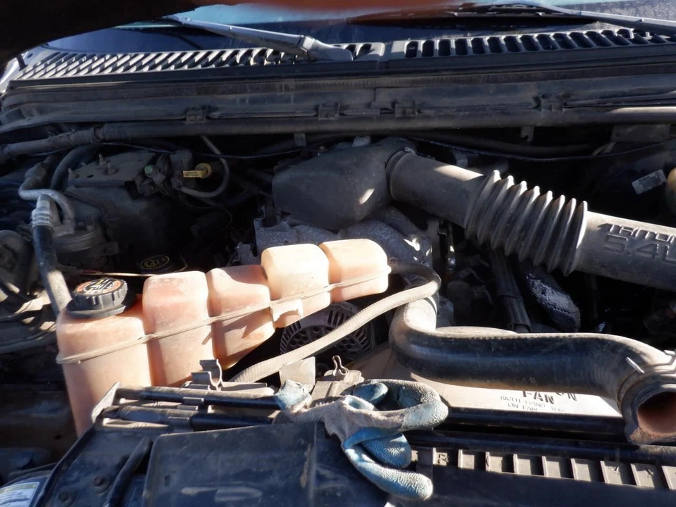 Engine ECM Electronic Control Module 8-330 Fits 99 FORD F250SD PICKUP 28018719 Foto 1 de 4