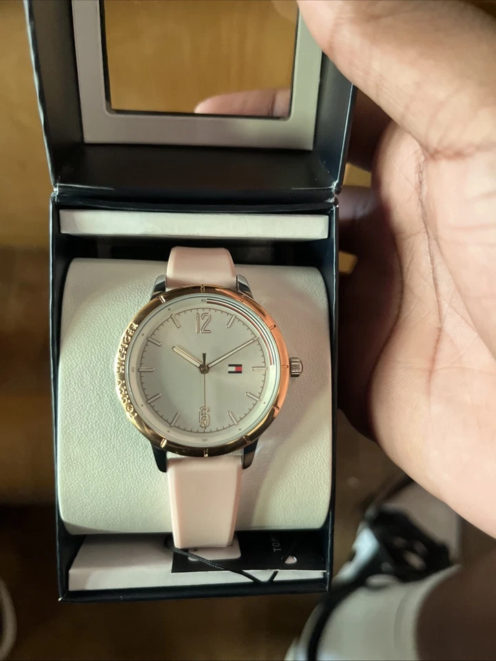 TOMMY HILFIGER TH408.3.113.3337 Quartz 39mm Pink Silicon Strap Women’s Watch - Image 1 of 4