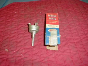 Interruptor de luz domo y mapa Mopar 1955-6 Chrysler  - Imagen 1 de 1