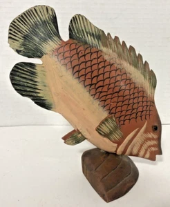 Vintage Fish Hand Carved Hand Painted with Glass Eyes 7" Tall - Picture 1 of 6