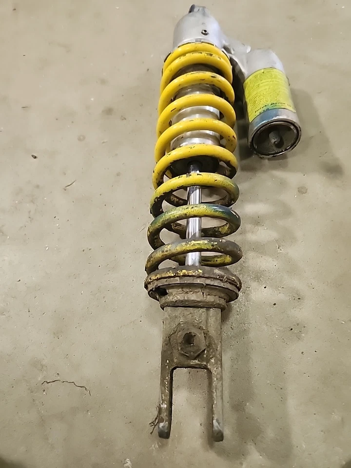 1986 1987 1988 Suzuki RM125 RM 125  Rear Shock Suspension Spring (4) — 第 1/4 张图片