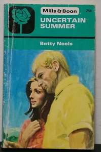Uncertain Summer By Betty Neels - Bild 1 von 3