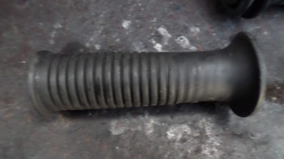 Empuñadura izquierda bmw r1150 rr r1150 rs r1150 gs r1100 s r1100 gs 61317694807 Foto 1 de 1