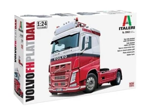 Volvo FH Plat Dak 3962 Truck ITALERI 1:24 New! - Picture 1 of 1