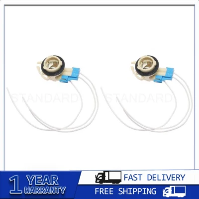 Turn Signal Light Socket For Chevrolet Camaro 1993 1994 1995 1996 1997 - Image 1 of 4