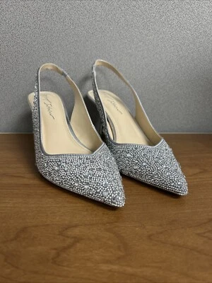 ZAPATOS ELEGANTES FORMALES BETSEY JOHNSON SB-MYA PARA MUJER TALLA 7,5 M - USADOS UNA VEZ Foto 1 de 4