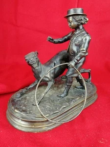 Sculpture , Statue Bronze Ancien, Enfant au Cerceau avec Son Chien . - Imagen 1 de 10