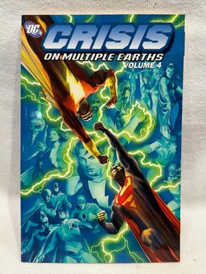 Кроссовер DC Comics Crisis on Multiple Earths том 4 JLA JSA - Изображение 1 из 4