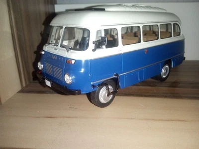 Atlas IST IXO Robur Bus 3000  LO 1/43  IFA Wartburg Barkas Trabant Lada Wolga - Bild 1 von 3