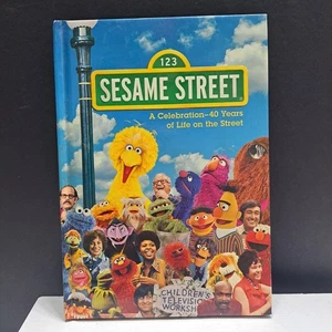 Sesame Street: A Celebration of 40 Years of Life on the Street Limited Edition  - Bild 1 von 7