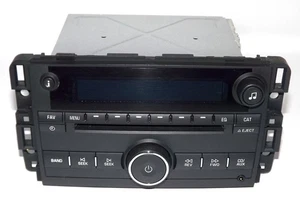 Chevy Impala Monte Carlo 2006 AM FM mp3 CD auxiliar radio 15887275 US8 código transparente - Imagen 1 de 8