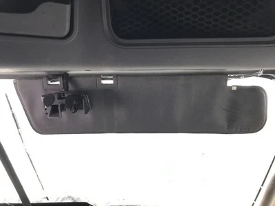 Солнцезащитный козырек для правостороннего/пассажирского салона Freightliner CASCADIA — б/у - Изображение 1 из 3